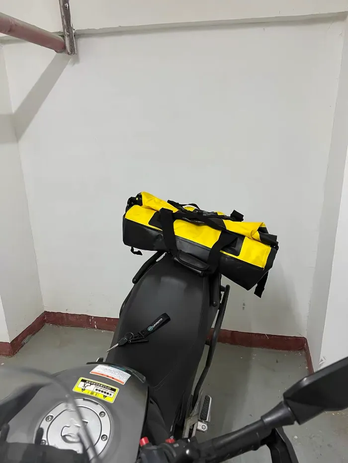 Nola eraman ekipajea motozikleta bastidorerik gabe