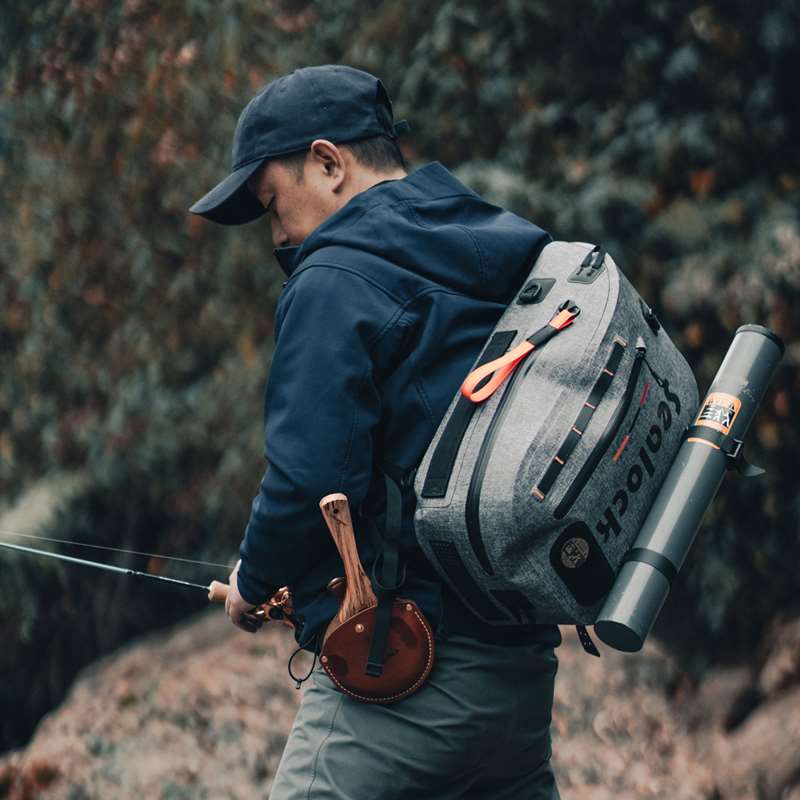 Fly Fishing Slings & Packs 10–24L — Soldatutako TPU, Airtight Zip | OEMa